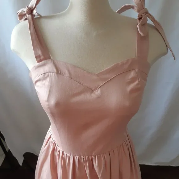 Pink Dress - Picture 4 of 5